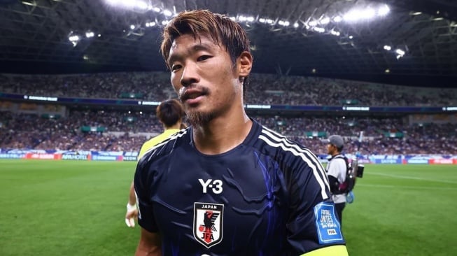 Pemain Jepang, Hidemasa Morita ikut andil dalam kemenangan telak Sporting CP lawan Manchester City. (Instagram/@mrt_510)