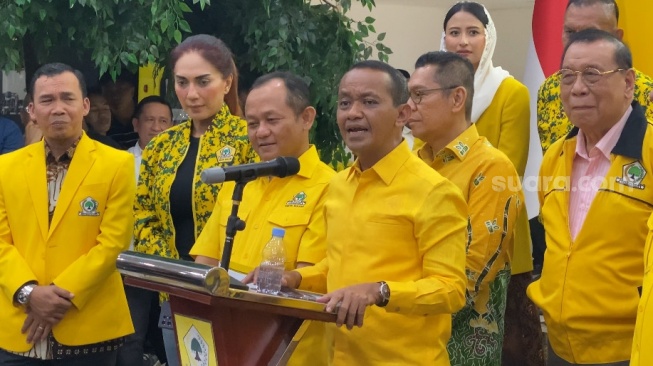 Sejalan dengan Visi Golkar, Bahlil Beri Bantuan Modal Usaha ke Ponpes Darussalam Ciamis