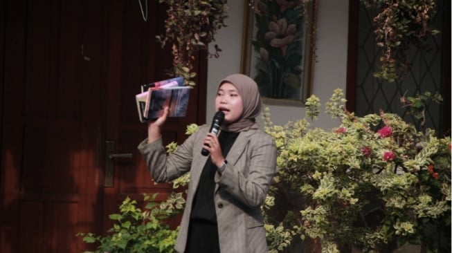 Bangun Minat Menulis, SMA Negeri 1 Purwakarta Undang Penulis Novel