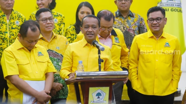 Foto: Bahlil Umumkan Pengurus Baru Golkar, Tak Ada Nama Gibran dan Jokowi