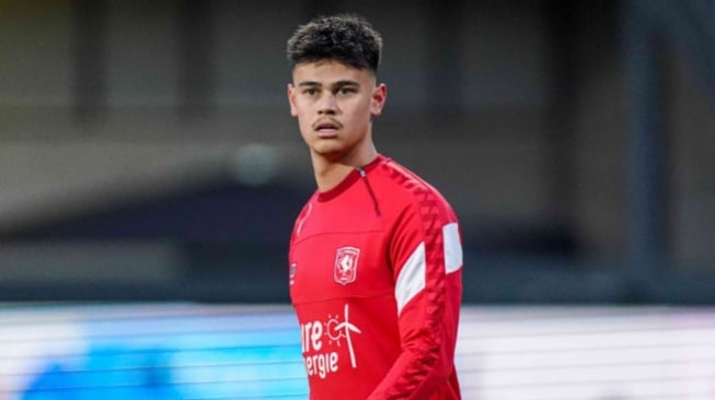 Mees Hilgers (fctwente.nl)