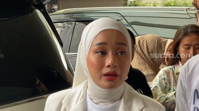 Dinda Hauw dan Rey Mbayang Punya Aturan Jika Akting dengan Lawan Jenis, Dilarang Ciuman!