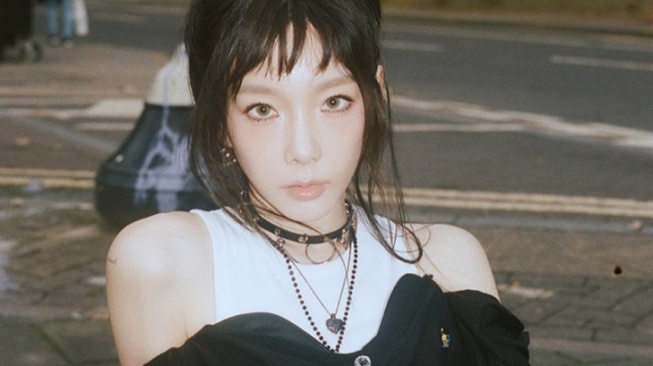 Taeyeon Curahkan Emosi Saat Menghadapi Kesepian di Lagu Terbaru 'Bertajuk Strangers