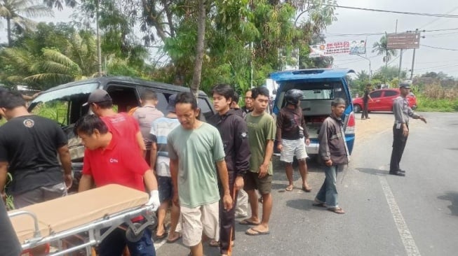 Mobil Tabrak Pengendara Motor Akibat Rem Blong di Sleman, Pemotor Cedera Kepala Berat