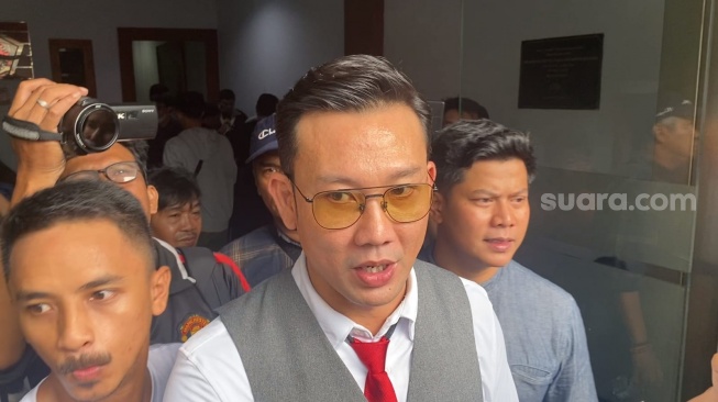 Didukung Warga Sulsel, Denny Sumargo Tegas Tak Akan Minta Maaf Meski Dilaporkan Farhat Abbas