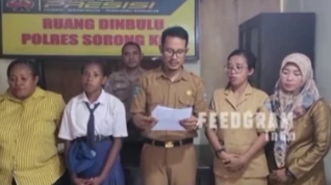 Viral Guru SMP Rekam Siswa Gambar Alis Pakai Spidol Berujung Didenda Rp100 Juta