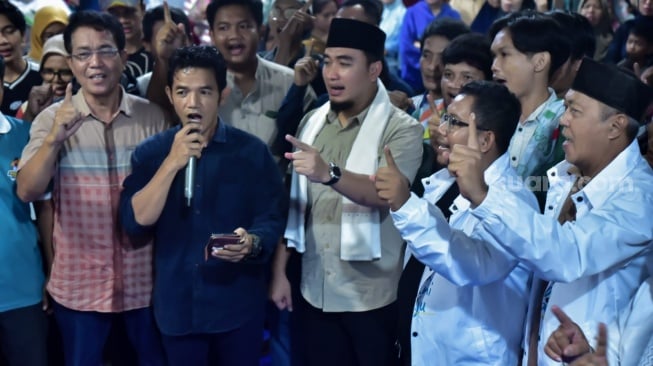 Mantan Pendukung Petahana Deklarasi Dukung Robinsar-Fajar di Pilkada Cilegon 2024