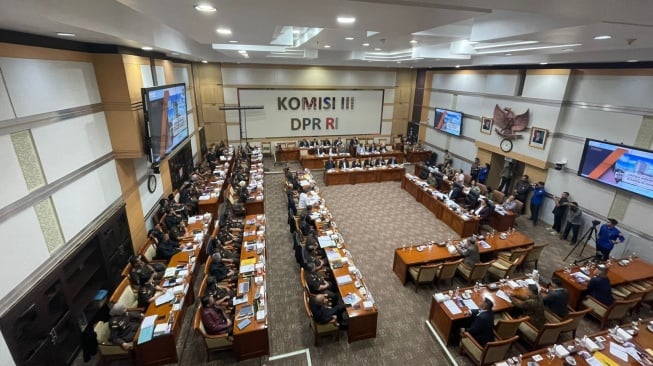 Di Depan Jaksa Agung, Legislator Golkar Usul Pembentukan Panja DPR Kasus Tom Lembong