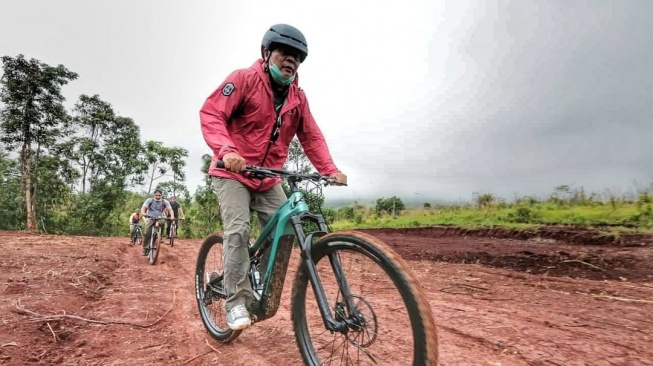 Mantan Gubernur Kalimantan Selatan (Kalsel) Sahbirin Noor (Instagram/pamanbirin_mu)