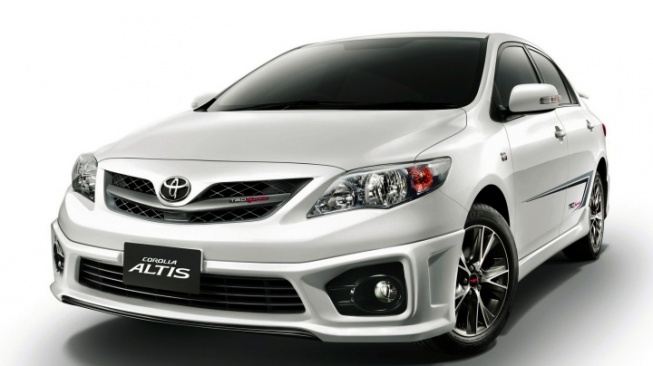 Toyota Corolla Altis. (Favcars)