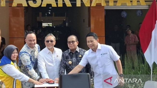 Habiskan Rp44 Miliar, Pasar Natar Lampung Selatan Kini Berwajah Modern