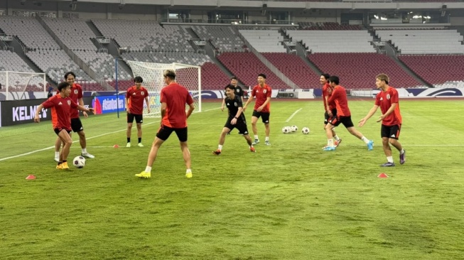 Kondisi Rumput SUGBK Jadi Gunjingan Netizen: Lebih Bagus Stadion Kebogiro