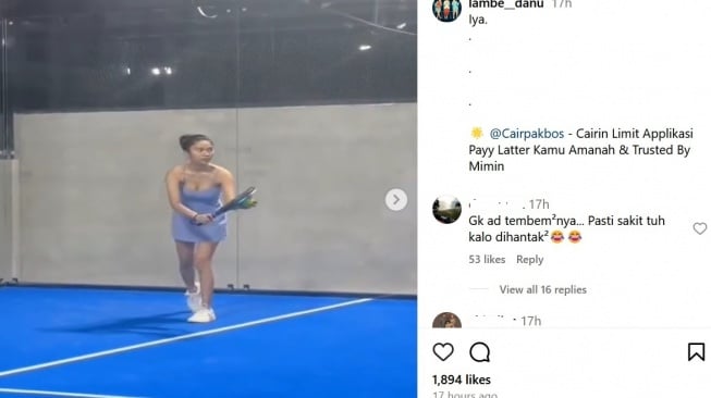 Gaya Azizah Salsha bermain tenis. [Instagram]