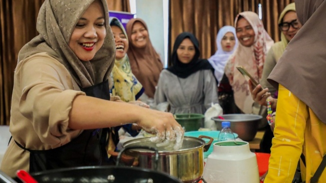 BRI Peduli Bekali Mantan PMI Indramayu Jadi Entrepreneur Handal