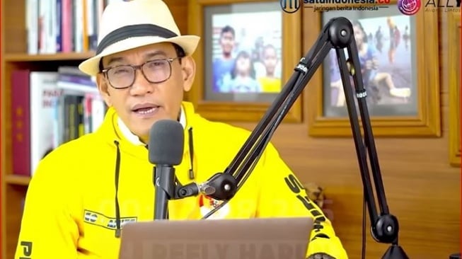 Roy Suryo Dituduh Lagi Sebagai Fufufafa, Refly Harun Sebut "Logika Sontoloyo"