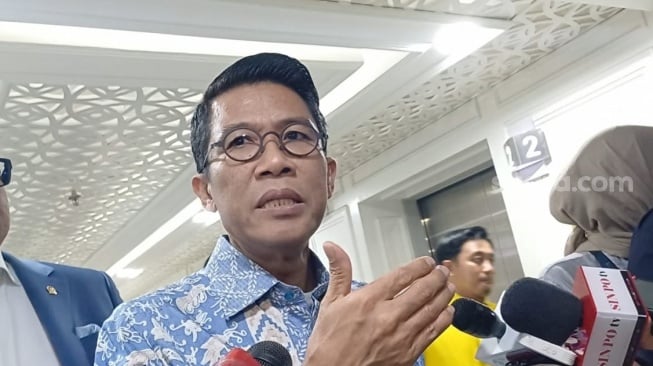 Rencana Kenaikan PPN 12 Persen Tahun Depan Banyak Disorot, Komisi XI DPR Lempar Bola ke Pemerintah