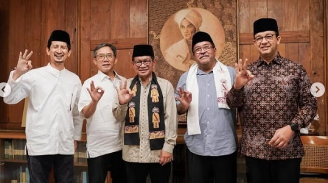 Anies Ikut Pose Salam 3 Jari, Pramono Sebut Bakal Ada Surprise Jelang Pencoblosan: Sesuatu Ditunggu Banyak Orang