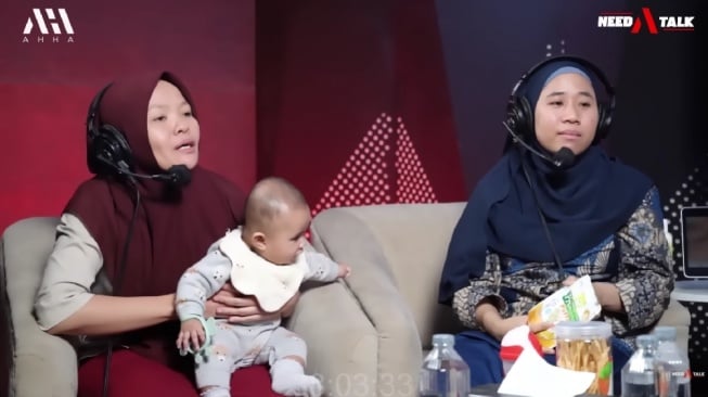 Sus Neni Lulusan Mana? Sikap Cekatan Saat Azura Anak Aurel Diduga Dicubit Moana Jadi Sorotan