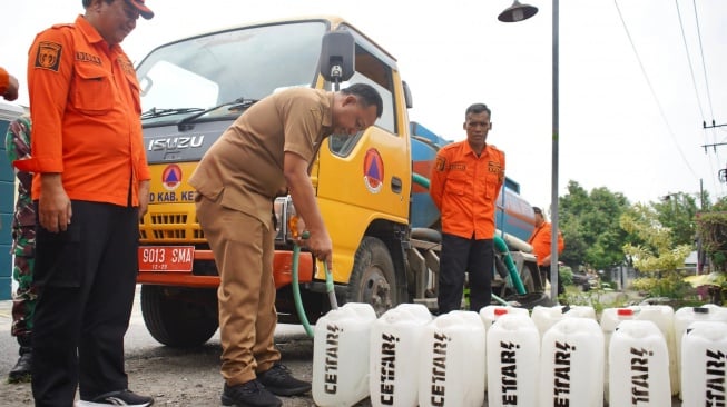 Per Hari, Pemkab Kediri Salurkan 60 Ribu Liter Air Bersih ke Desa Sepawon