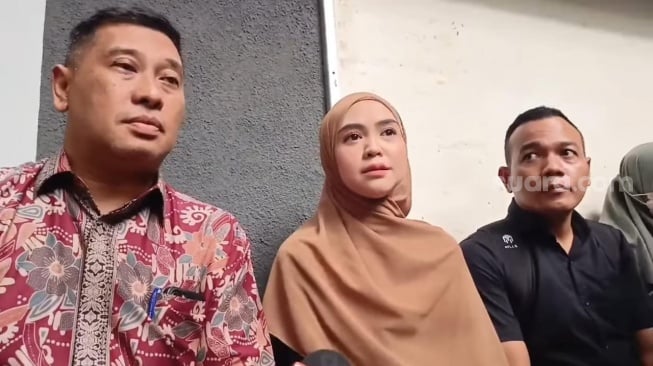 Jadi Saksi di Sidang Pemerasan eks Karyawan, Ria Ricis: Maafin, Tapi...