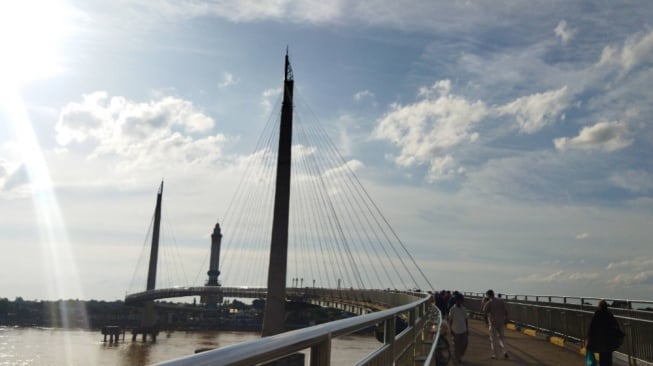 Melancong ke Jembatan Terindah di Jambi, Gentala Arasy