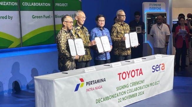 Toyota, Pertamina Patra Niaga dan TRAC Kolaborasi Uji Coba Bioetanol