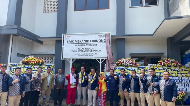 Kelas Khusus Yamaha Diresmikan di SMK Mekanik Cibinong