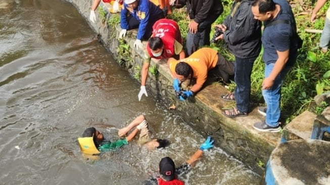 Tragis, Terdengar Benturan Keras Dini Hari, Pemotor Ditemukan Tewas di Bendungan Bantul