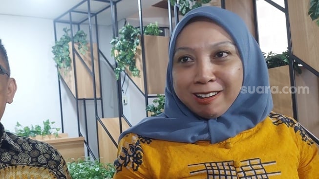 Deputi Perlindungan Hak Perempuan Kementerian Pemberdayaan Perempuan dan Perlindungan Anak (PPPA), Ratna Susianawati. (Suara.com/Lilis Varwati)