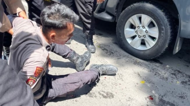 Aksi Papua Merdeka di Kota Makassar Ricuh, Mahasiswa Bentrok Dengan Polisi