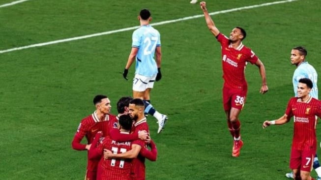 Hasil Liga Inggris: Liverpool Libas Man City, MU Menang Perdana bareng Ruben Amorim