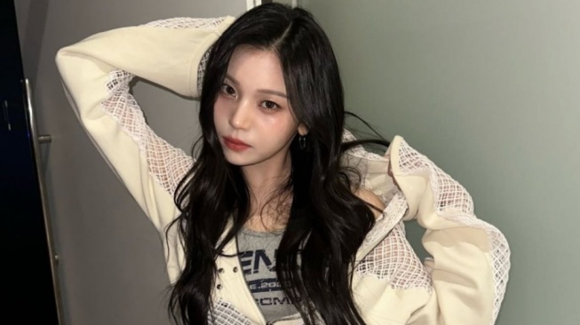 Bergaya Santai dan Modis dengan 4 Ide Daily OOTD ala Umji VIVIZ