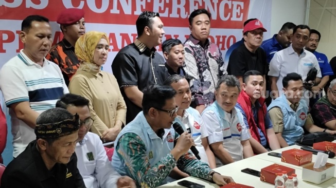 Tri-Bobihoe Klaim Menang Pilkada Kota Bekasi Versi Rekapitulasi Tingkat Kecamatan