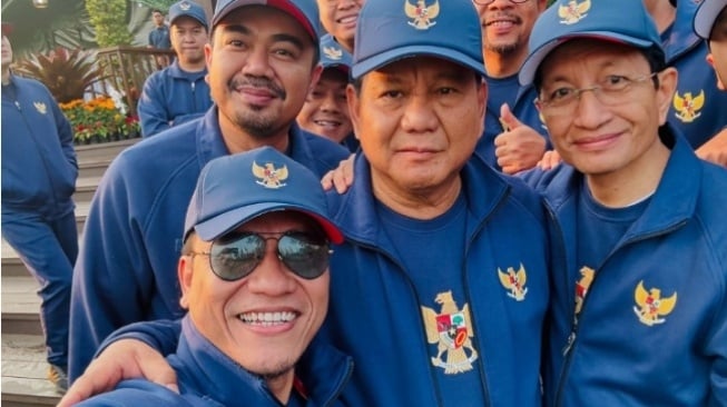 Publik Ramai Mengadu ke Akun IG Prabowo: Tolong Copot Gus Miftah