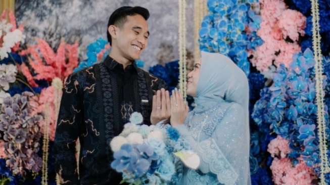 Mengintip Isi Hantaran Rizky Ridho dan Sendy Aulia, Akhirnya Lamaran Usai 9 Tahun Pacaran