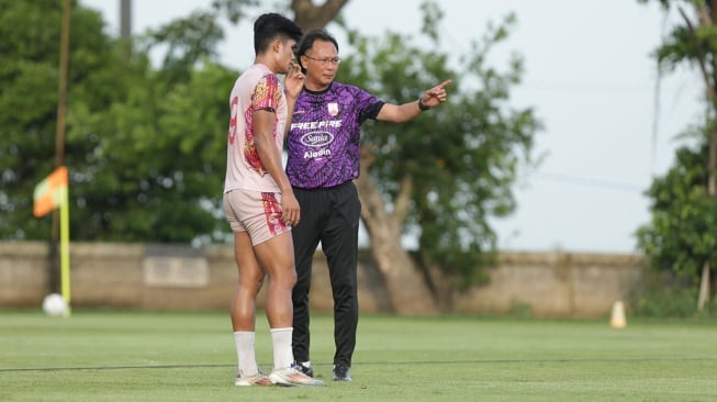 Malam Nanti Persis Solo vs Barito Putera, Debut Manis atau Pahit Ong Kim Swee?