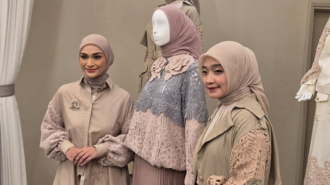 Simbol Elegansi dan Pemberdayaan Perempuan, Intip Koleksi Terbaru Ayu Dyah Andari dan Putri Zulkifli Hasan