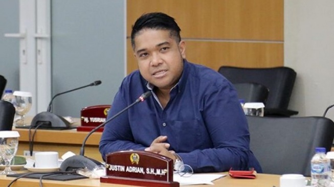 Sekretaris Komisi E DPRD DKI, Justin Adrian. (Dok: DPRD DKI Jakarta)