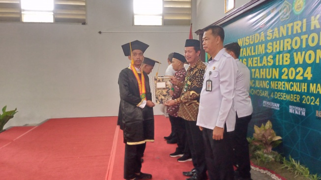 43 Napi Lapas Kelas IIB Wonosari Ikuti Wisuda Khataman Al Quran di Penjara