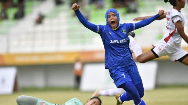 Profil Rosdilah Nurrohmah: Sukses Bawa Timnas Putri Indonesia Juara Piala AFF 2024