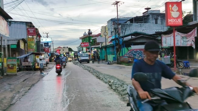 Kekacauan Proyek Galian Pipa di Samarinda: Warga Tuntut Kejelasan Jadwal