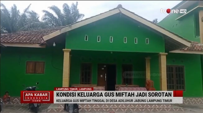 Rumah orangtua Gus Miftah (TV One)