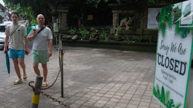 Monkey Forest Ubud Ditutup Sementara Usai 2 Turis Asing Tewas Tertimpa Pohon