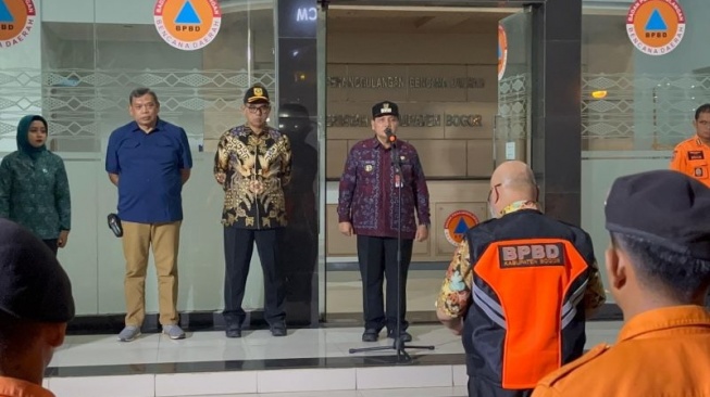 Pemkab Bogor Kirim Bantuan Logistik untuk Korban Banjir dan Longsor di Sukabumi