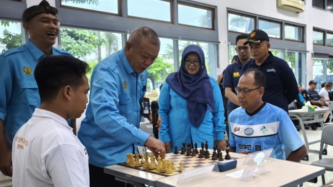 Beban Kerja Tinggi Saat Nataru, Kesehatan Mental Pekerja KAI Jadi Sorotan