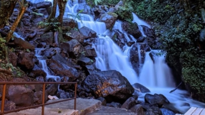 D'Valley Waterfall, Spot Healing dengan Budget Murah di Rancabali Bandung