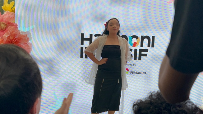 Gemas dan Haru Jadi Satu, Ini Jadinya Kalau Model Disabilitas Tampil di Ajang Fashion Show