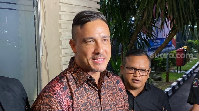 Dituduh Dalang Nunggak Gaji hingga Melecehkan Karyawan, Hamish Daud Lapor Polisi
