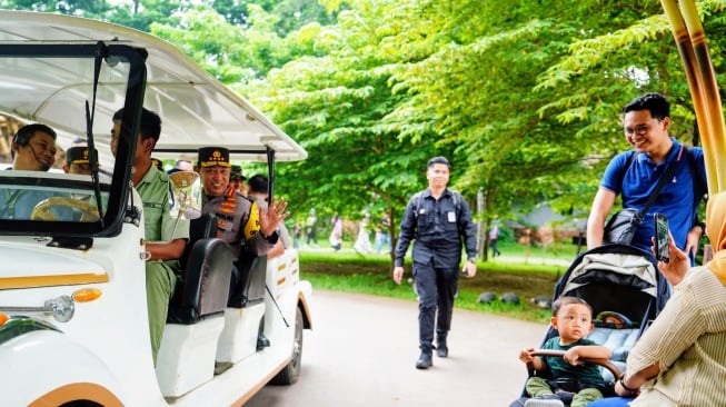 Kapolri Tinjau Taman Safari Solo, Pastikan Keamanan Libur Natal dan Tahun Baru