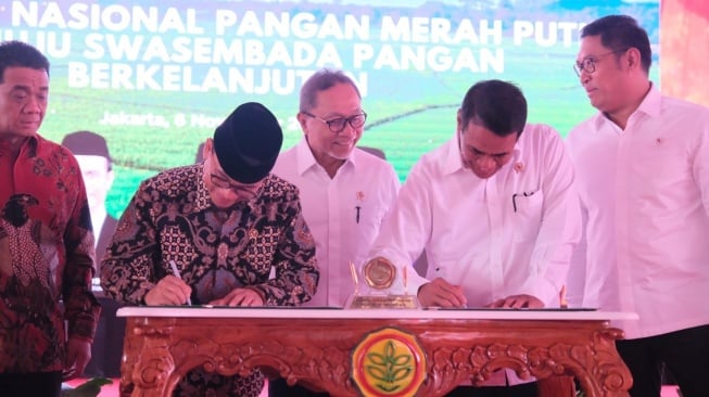 Mentan Amran Ajak Kepala Desa Seluruh Indonesia Berkolaborasi Wujudkan Swasembada Pangan